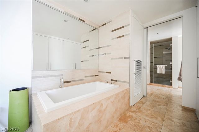 3722 Las Vegas Boulevard 306, Las Vegas, NV 89158