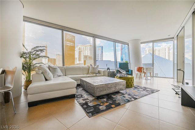 3722 Las Vegas Boulevard 306, Las Vegas, NV 89158