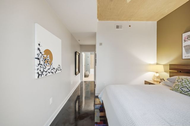 301 Demonbreun St Unit 1718, Nashville, TN 37201