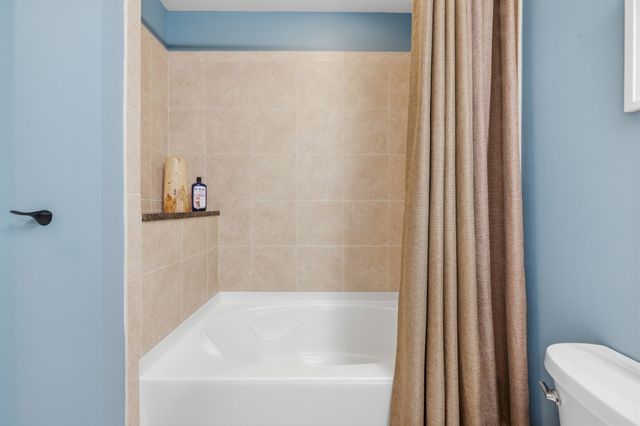301 Demonbreun St Unit 1718, Nashville, TN 37201