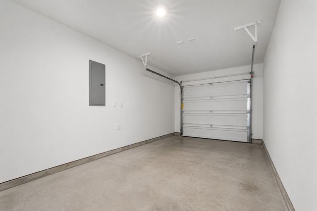1044 Road 5203, Cleveland, TX 77327