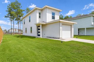 1044 Road 5203, Cleveland, TX 77327