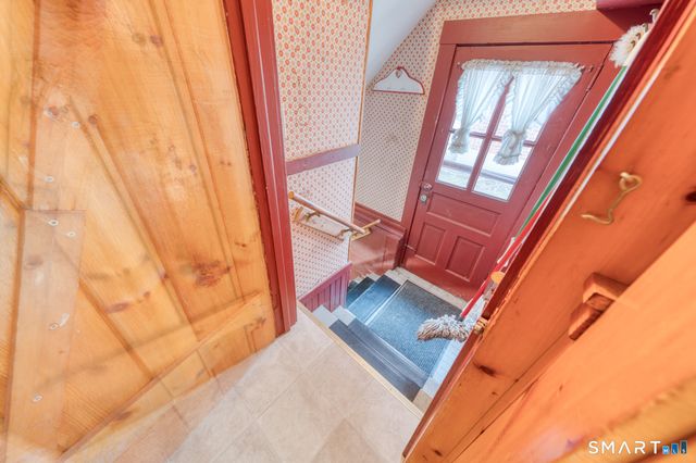 96 Washington Street, Manchester, CT 06040