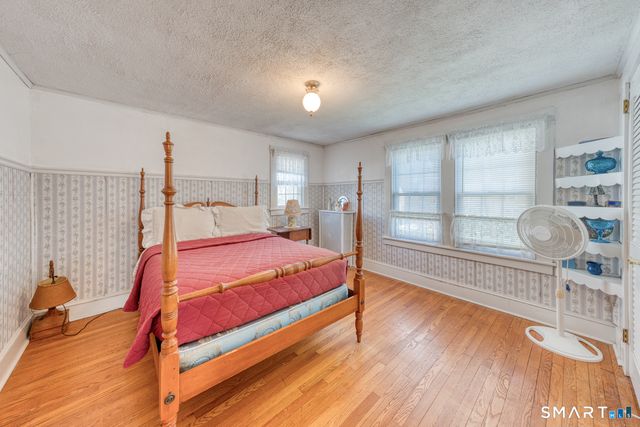 96 Washington Street, Manchester, CT 06040