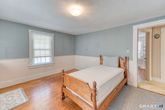 96 Washington Street, Manchester, CT 06040