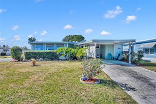 89 MAUNA LOA DRIVE, Leesburg, FL 34788