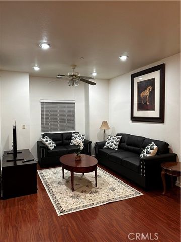 300 Lampman Way, Placentia, CA 92870