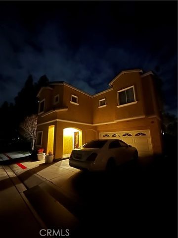 300 Lampman Way, Placentia, CA 92870