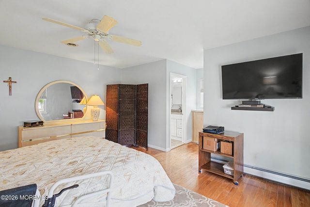 95 Westport Drive, Toms River, NJ 08757