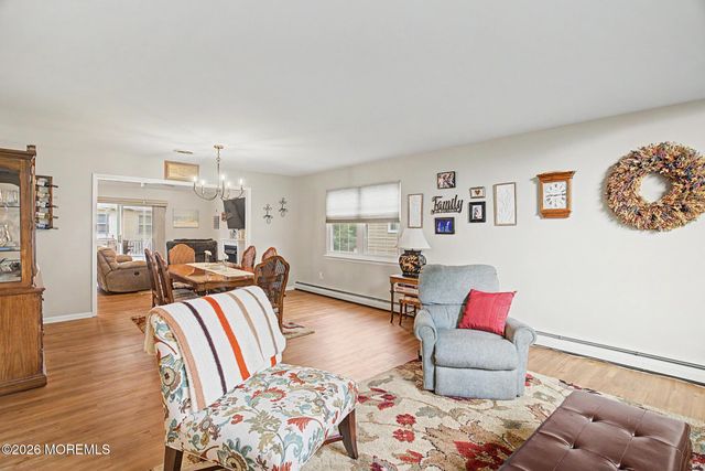 95 Westport Drive, Toms River, NJ 08757