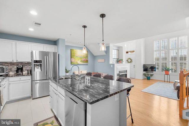 517 CAMERON STATION BLVD, Alexandria, VA 22304