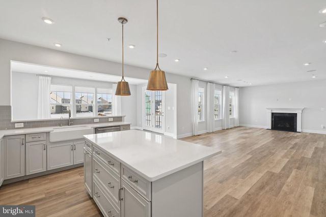 3773 SOLIDARITY CIR, Waldorf, MD 20603