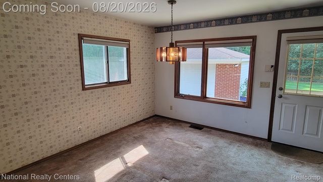 35655 Minton Street, Livonia, MI 48150