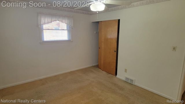 35655 Minton Street, Livonia, MI 48150