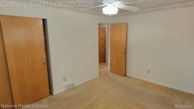 35655 Minton Street, Livonia, MI 48150
