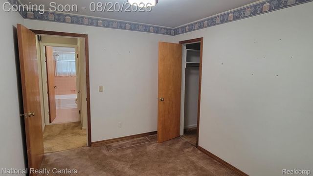 35655 Minton Street, Livonia, MI 48150