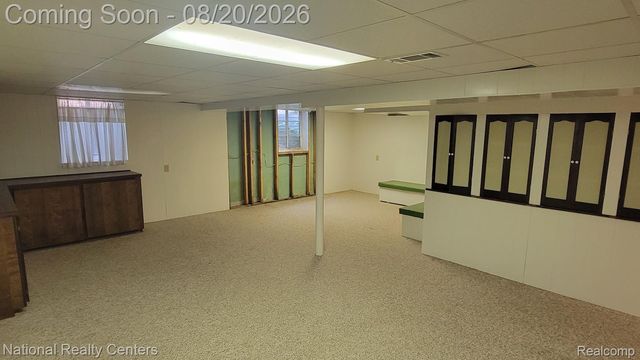 35655 Minton Street, Livonia, MI 48150