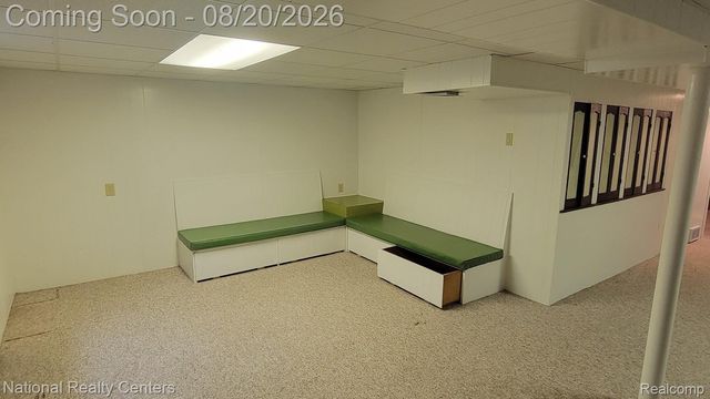 35655 Minton Street, Livonia, MI 48150