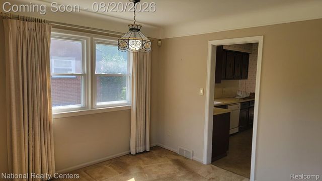 35655 Minton Street, Livonia, MI 48150