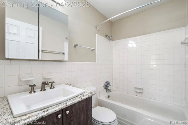 525 Fairbrook Street 108, Northville, MI 48167