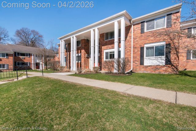 525 Fairbrook Street 108, Northville, MI 48167