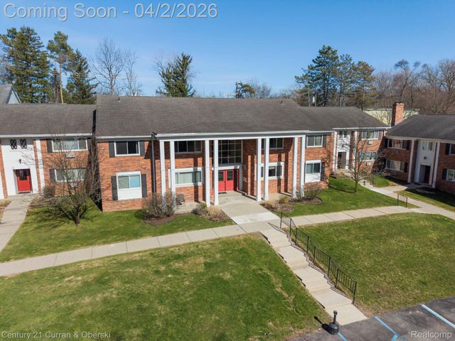 525 Fairbrook Street 108, Northville, MI 48167