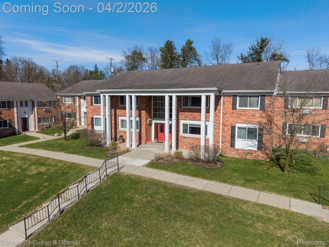525 Fairbrook Street 108, Northville, MI 48167