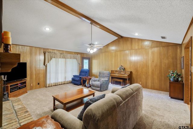 280 VZ County Road 4122, Canton, TX 75103