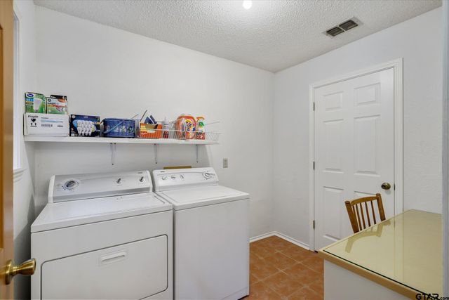 280 VZ County Road 4122, Canton, TX 75103