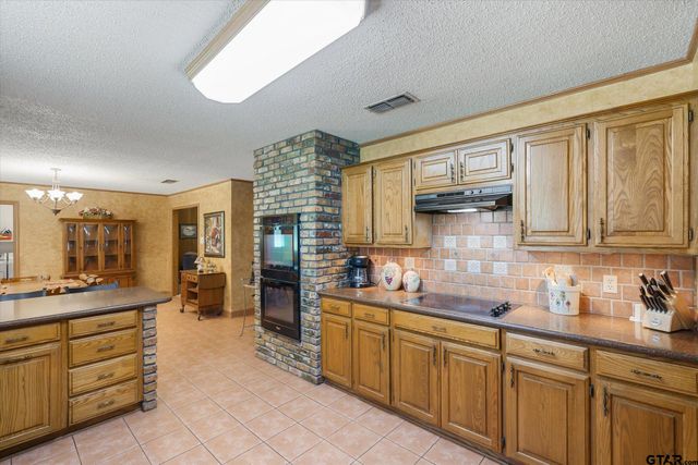 280 VZ County Road 4122, Canton, TX 75103