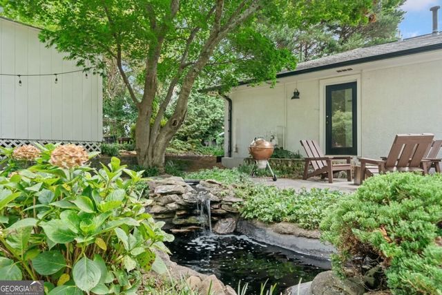 713 Meadowbrook Lane NE, Marietta, GA 30060