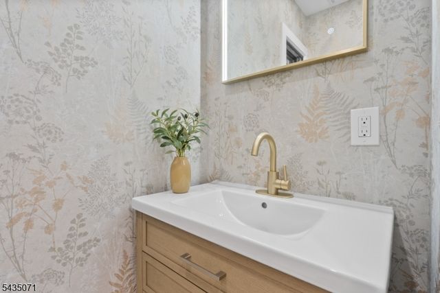 307 Hillside Ave, Nutley Twp., NJ 07110