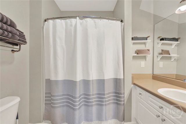 1735 Whitemarsh Way, Savannah, GA 31410