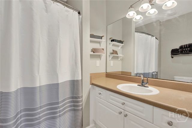 1735 Whitemarsh Way, Savannah, GA 31410