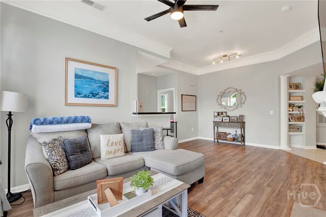 1735 Whitemarsh Way, Savannah, GA 31410