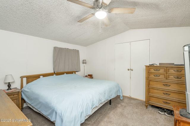 19650 E SQUAW VALLEY Parkway, Black Canyon City, AZ 85324