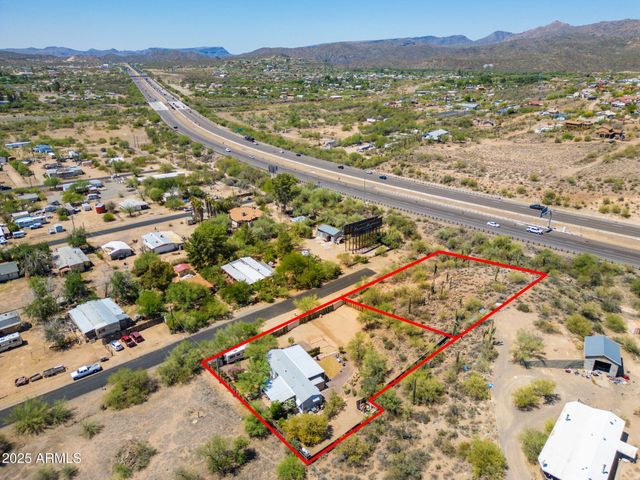 19650 E SQUAW VALLEY Parkway, Black Canyon City, AZ 85324