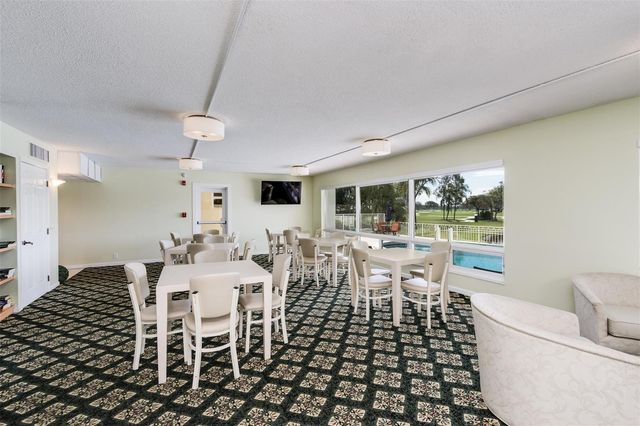 2500 NE 48th Lane 609, Fort Lauderdale, FL 33308