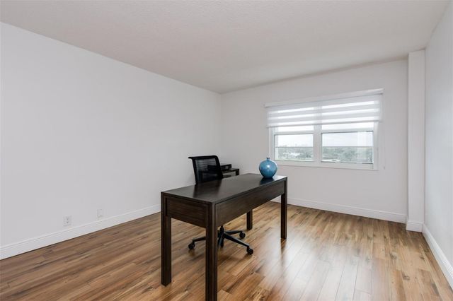 2500 NE 48th Lane 609, Fort Lauderdale, FL 33308