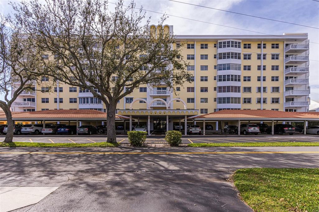 2500 NE 48th Lane 609, Fort Lauderdale, FL 33308