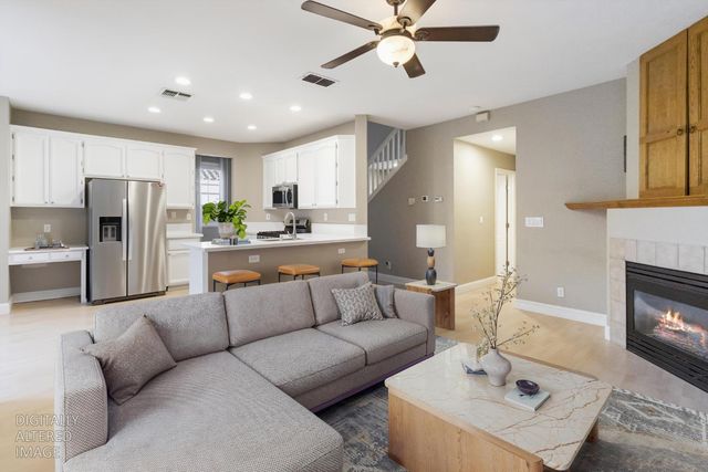 1080 Rudgwick Dr, Roseville, CA 95747