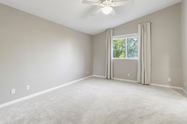 1080 Rudgwick Dr, Roseville, CA 95747