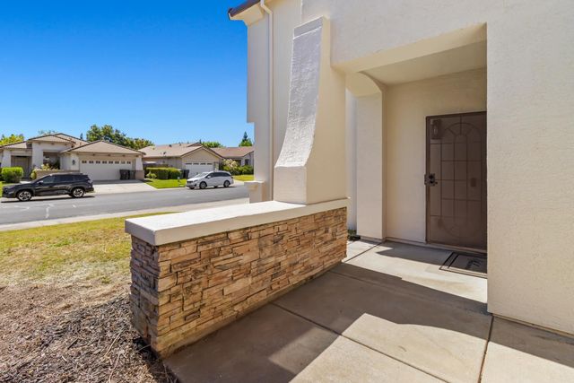 1080 Rudgwick Dr, Roseville, CA 95747