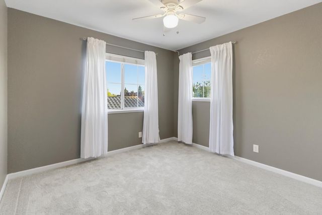 1080 Rudgwick Dr, Roseville, CA 95747