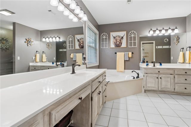 44 Tavistock Drive, Bella Vista, AR 72714