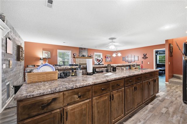 44 Tavistock Drive, Bella Vista, AR 72714