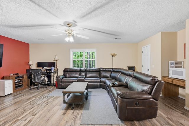 44 Tavistock Drive, Bella Vista, AR 72714