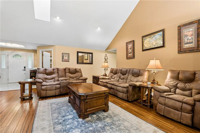 44 Tavistock Drive, Bella Vista, AR 72714