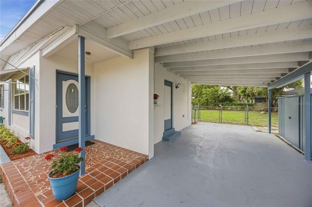 22243 HERNANDO AVENUE, Port Charlotte, FL 33952