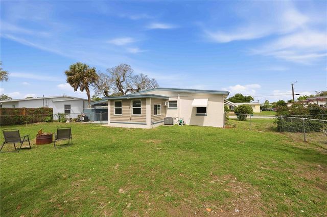 22243 HERNANDO AVENUE, Port Charlotte, FL 33952